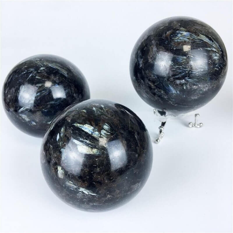 astrophyllite ball