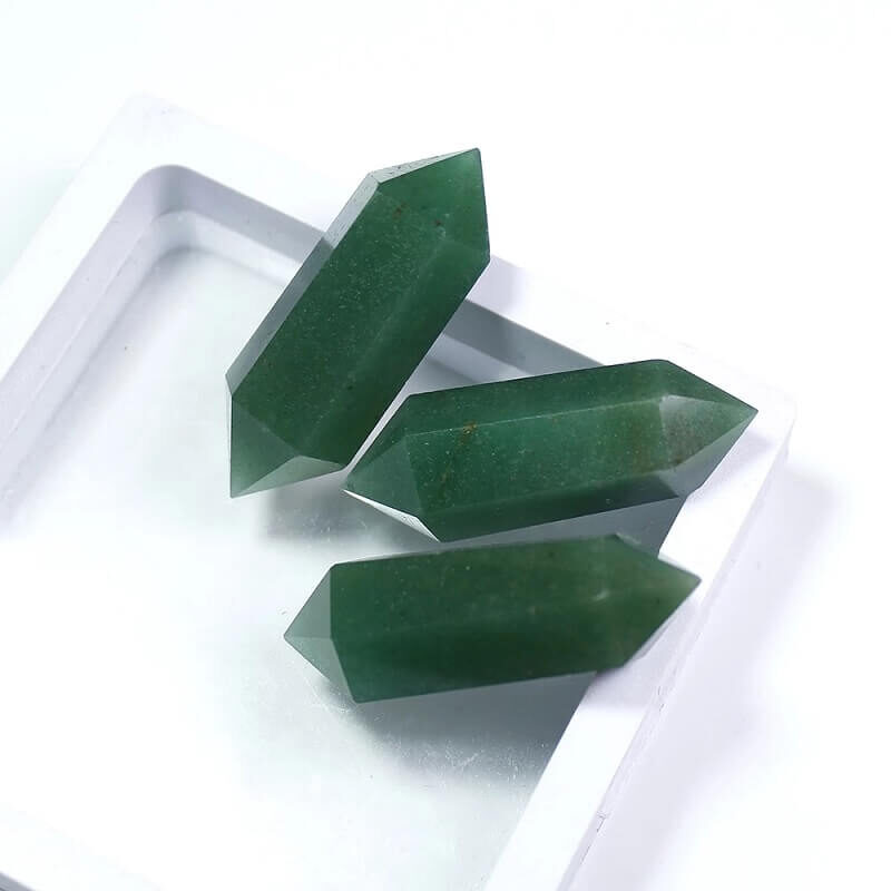 Green Aventurine Quartz Crystal Point Healing Stone