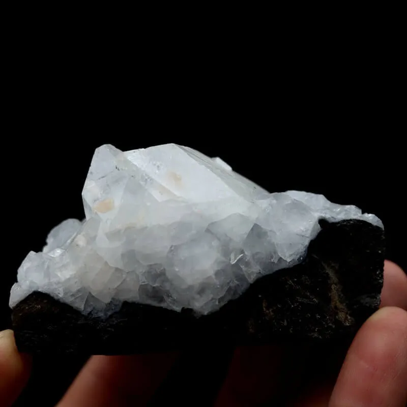 apophyllte raw stone