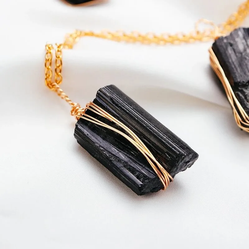 Vue alternative de Natural Black Tourmaline Pendant Wholesale