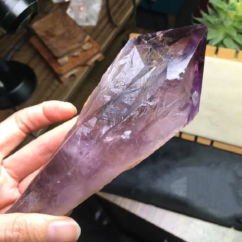 Raw Amethyst Large Point Wand - obrazek 2