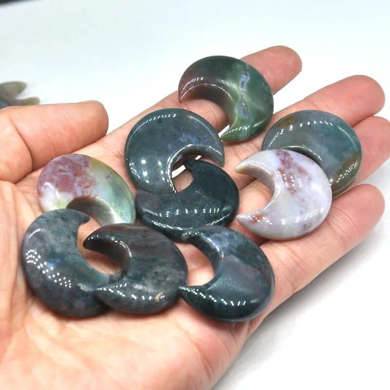 Moss Agate Moon Crystal - obrazek 3