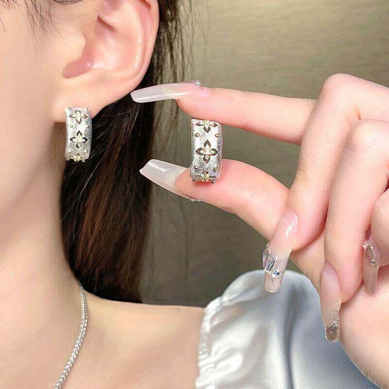 Daisy Flower Earrings 2