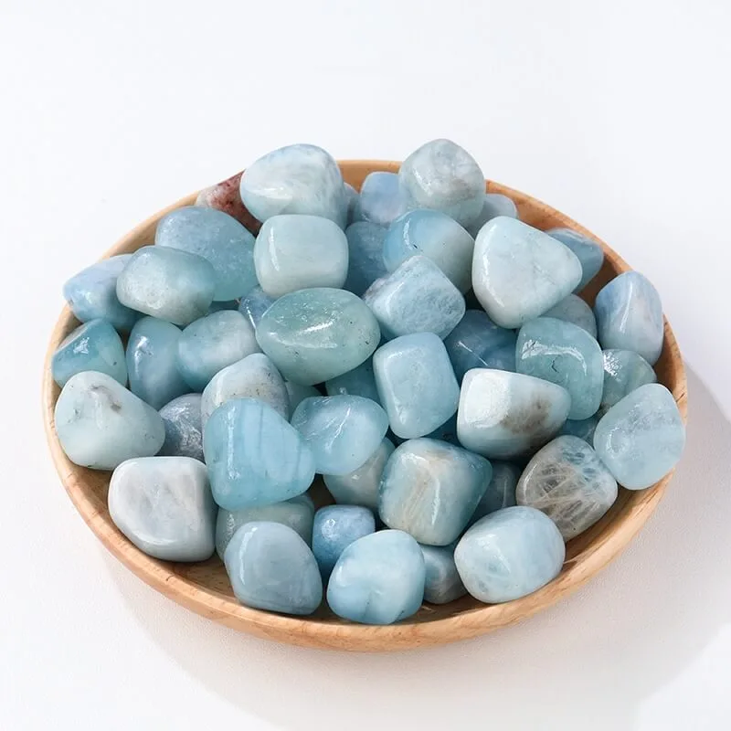 Natural Aquamarine Tumbled Birthstone – Image 4