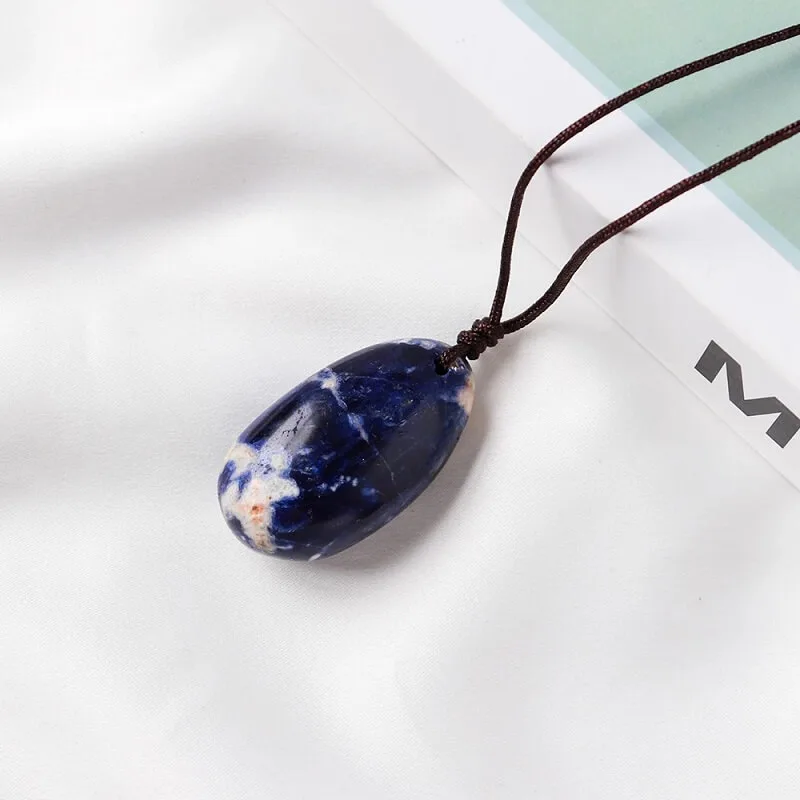 Polished Sodalite Crystal Pendant Necklace - Afbeelding 6