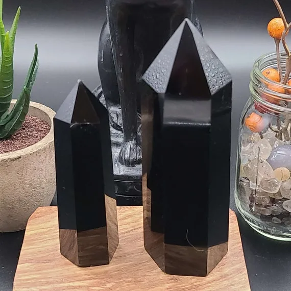 Crystals Tower Meaning, benefits and usage Blog