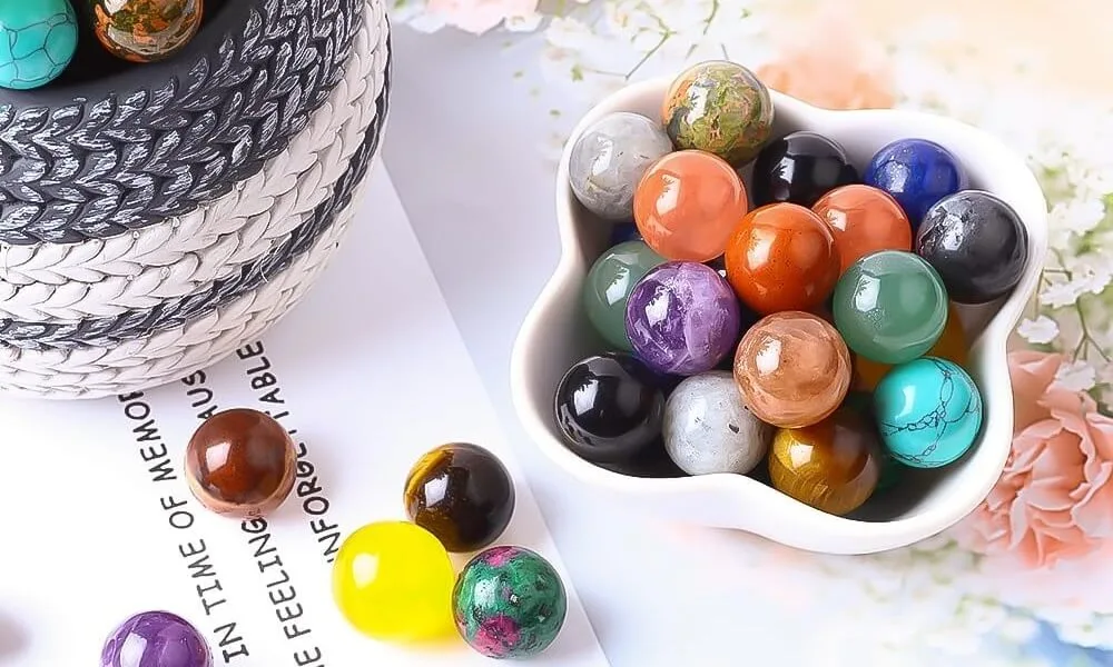 天然水晶玉 クリスタルボール ヒーリングストーン ナチュラルグリーン