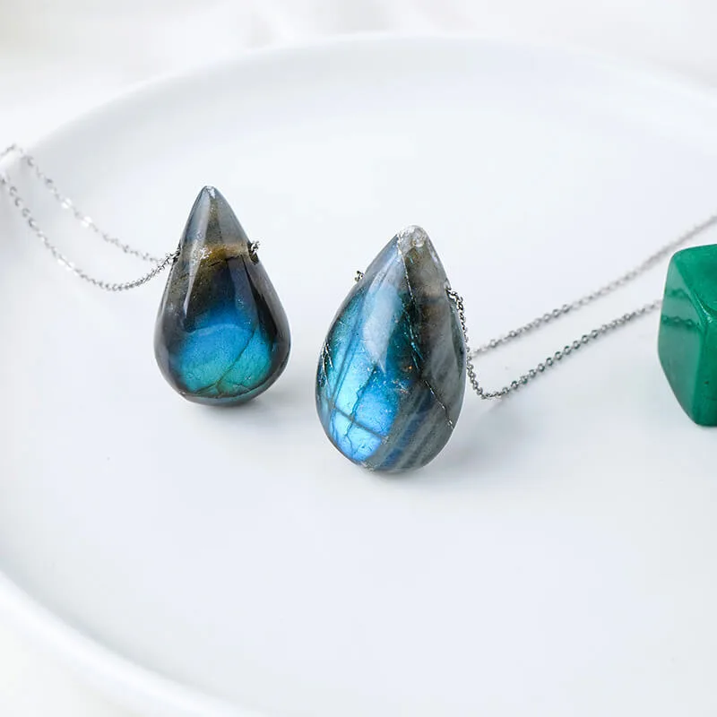 Vue alternative de Bulk Labradorite Pendant Necklace