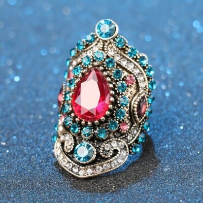 Vintage Gorgeous Red Rhinestone Crystal Ring 1