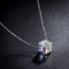 Variatiebeeld voor Necklace