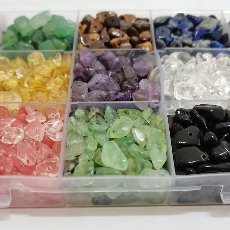 Vue alternative de 15 Variety Gemstone Chips Bulk Kit Natural Stone Beads for Jewelry Making