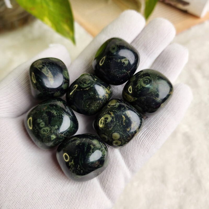 Eyes of Malachite Tumble Stone Bulk 3