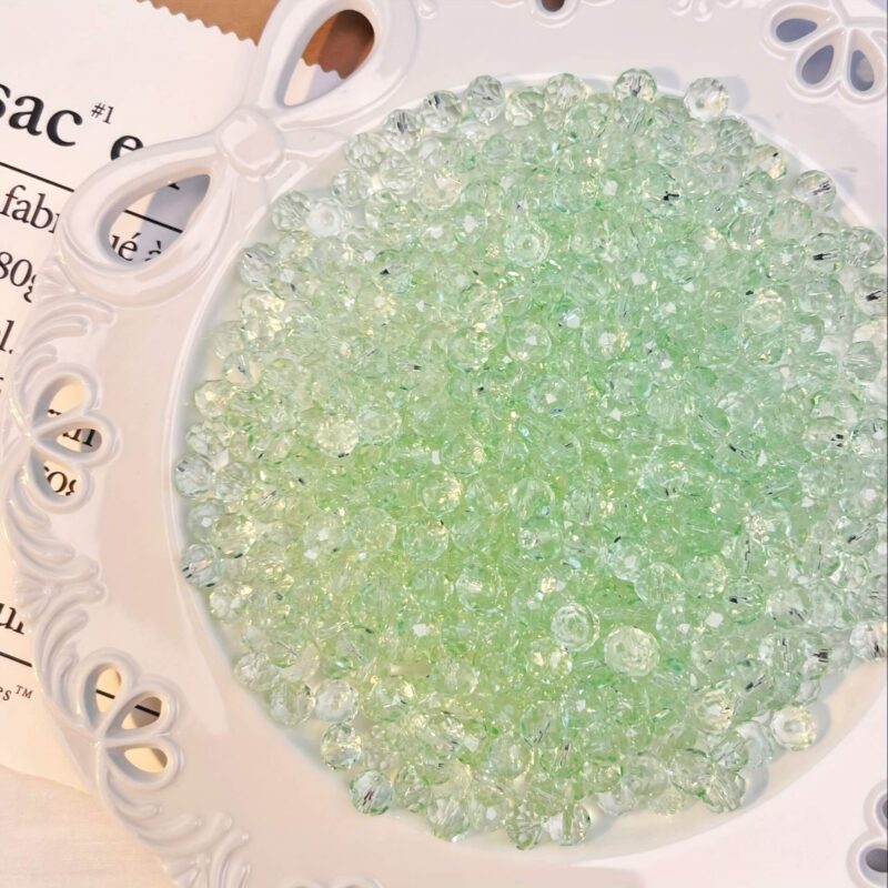 180pcs 8mm Quadrilateral Sparkling Crystal Glass Beads Wholesale Flat Loose Bead 8