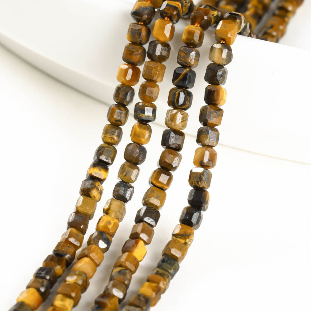 3/4mm Square Cubic Faceted Tiger Eye Beads Wholesale - immagine 5
