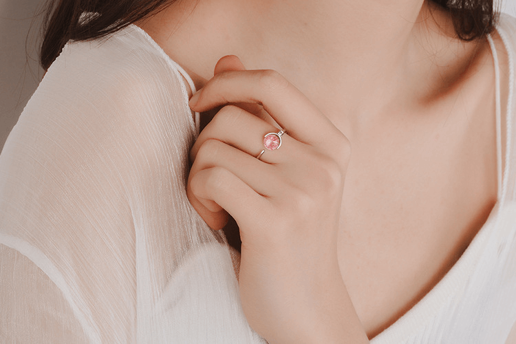 Creative Adjustable Cherry Quartz Ring Bulk 8