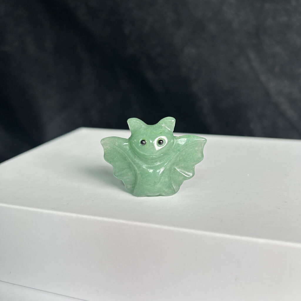 6 Types Halloween Bat Crystal Carving Wholesale - Image 4
