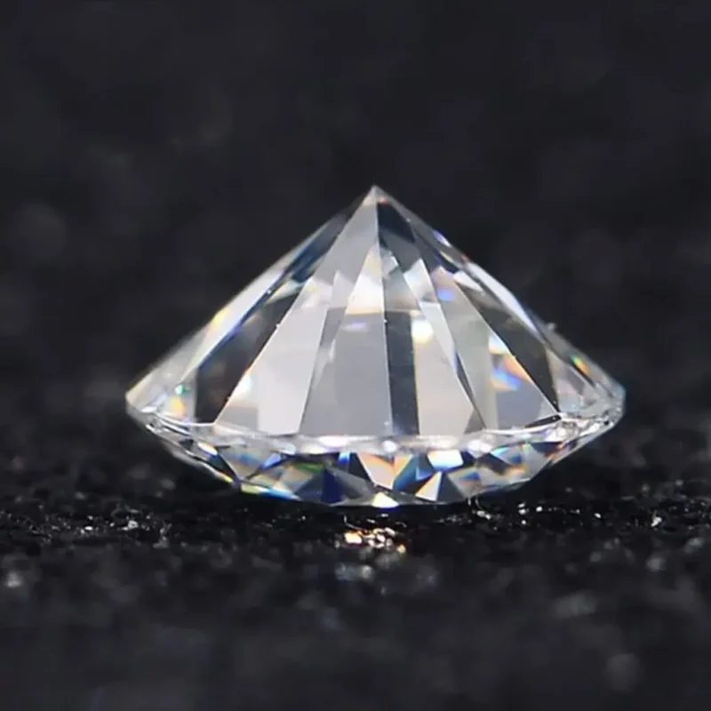 Brilliant Round Cut Diamond Moissanite GRA Certified 4