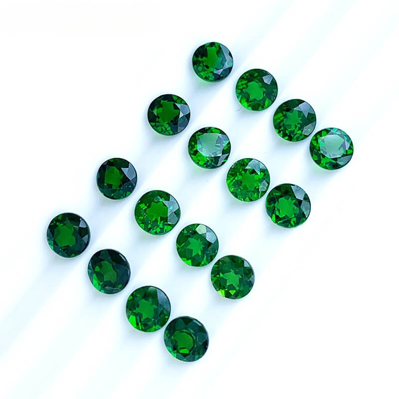 Loose Round Emerald Gemstone 3