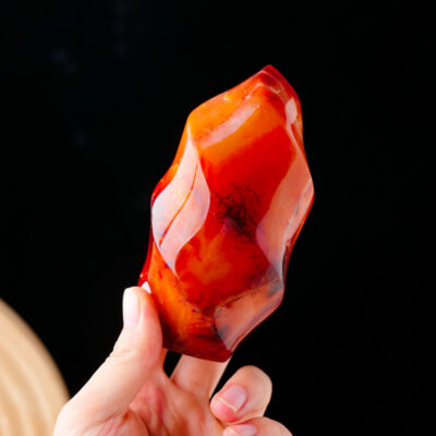 Natural Red Agate Torch Carvings Wholesale (1)