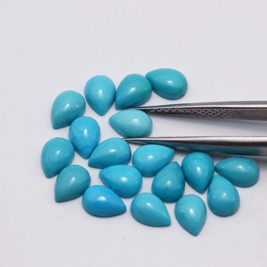 ⁦Pear Shaped Natural Turquoise Gemstone⁩ - الصورة ⁦5⁩