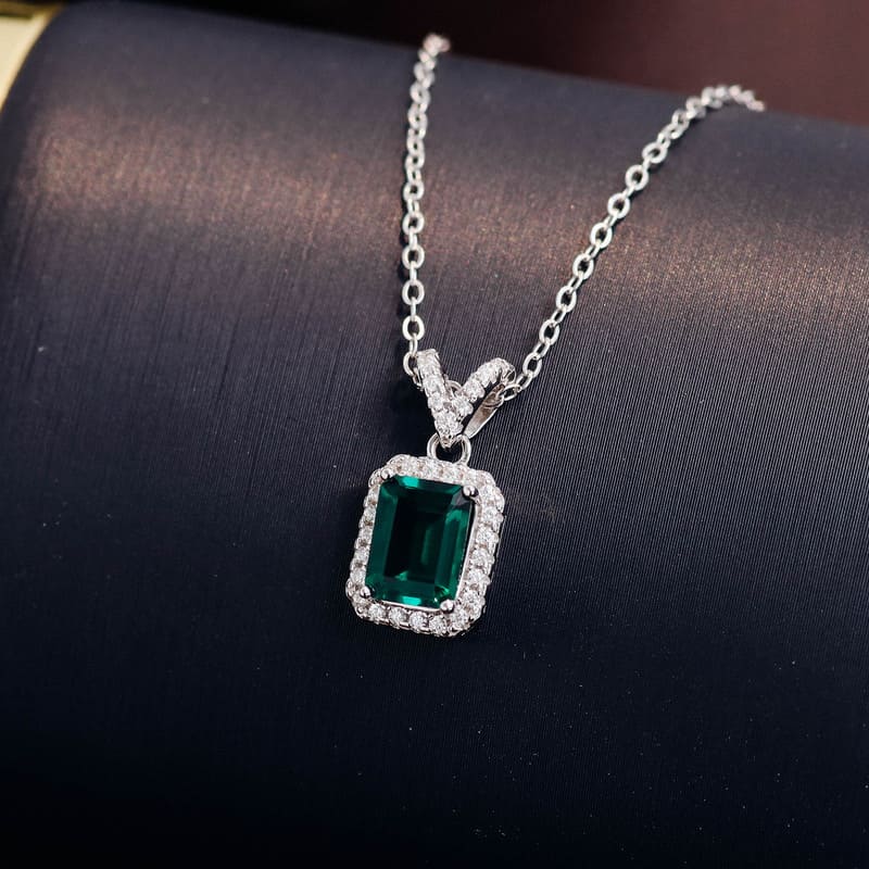 S925 Silver 18K Gold Plated Rectangular Emerald Birthstone Necklace(1 (1)