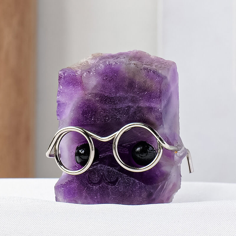 Cute Crystal Hedgehog Carving with Eyeglass Stone Pet Ornament - obrazek 5