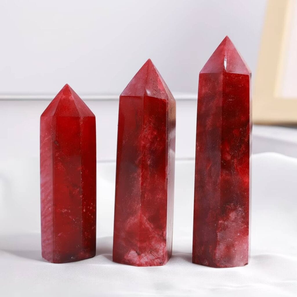 Vista alternativa dell'Polished Red Moonstone Tower