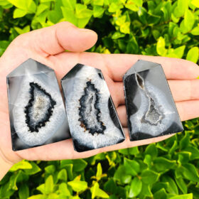 Natural Black Onyx Tower Point Bulk