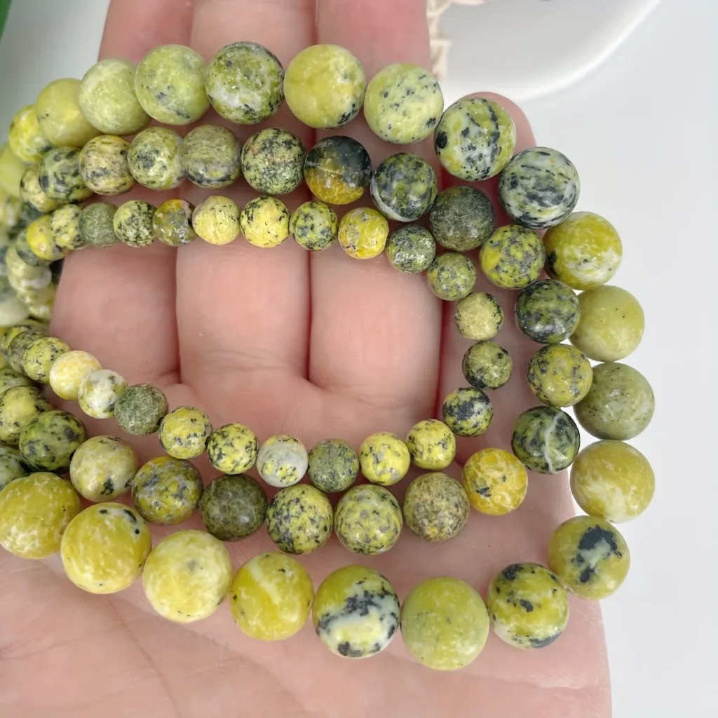 Vue alternative de 4-10mm Round Shaped Grass Yellow Turquoise Beads
