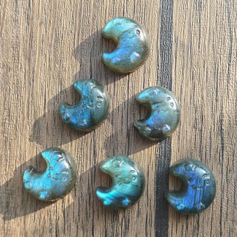Moon Shaped Labradorite Carving Mini Stones 4