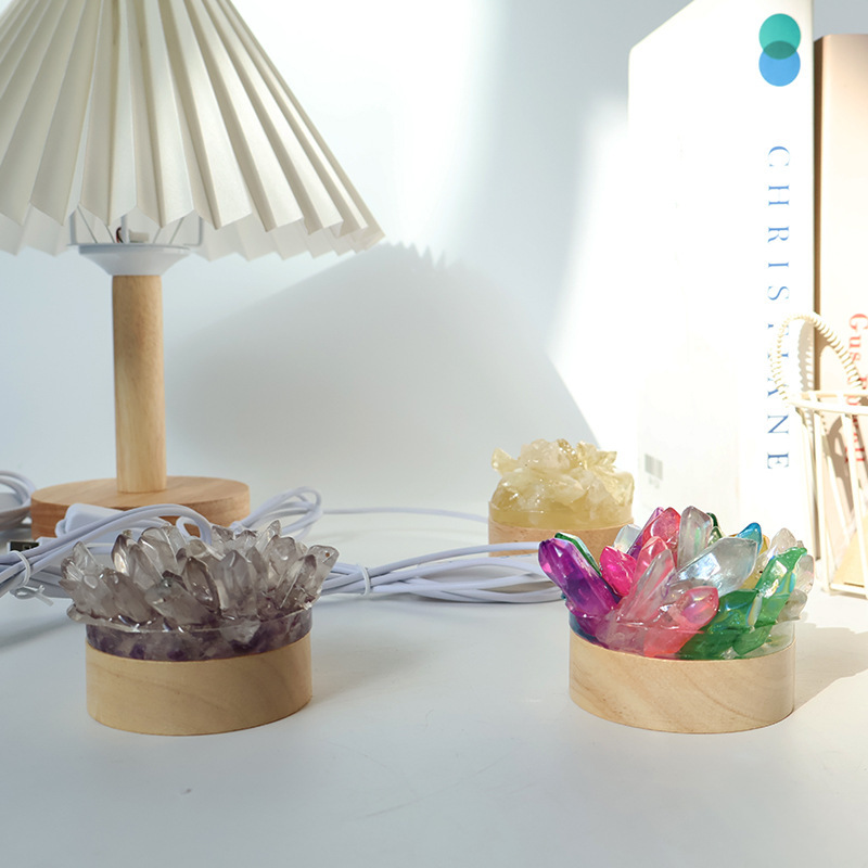 Vista alternativa dell'Natural Crystal Night Light Decor
